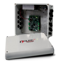 Rice Lake Weighing Systems’ iQUBE² showing inner circuitry